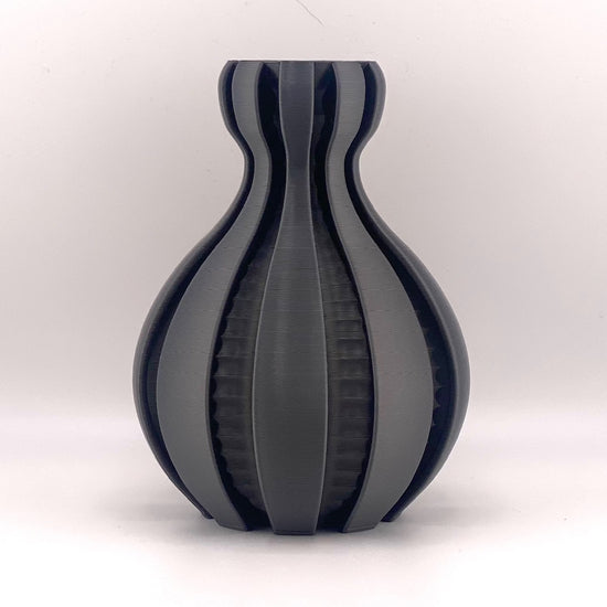 Illusionist Vase